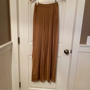 BOOHOO NIGHT PANTS WIDE LEG BRONZE GOLD POCKETS PULL ON ELASTIC WAIST SIZE 4